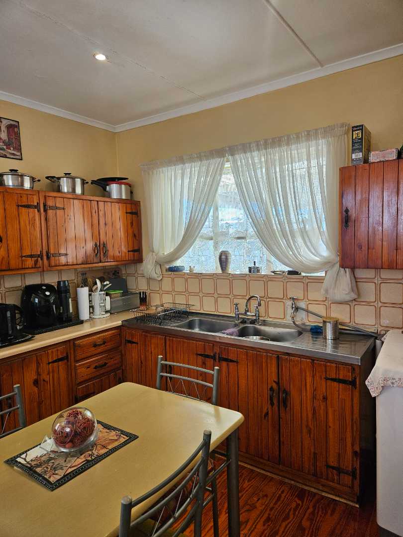 3 Bedroom Property for Sale in Algoa Park Eastern Cape